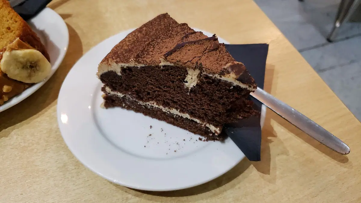7 Star Cake – cake shop in North Evington, Leicester